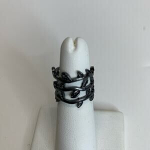 Gunmetal Leaf Wide Ring Sz 5 5/8" wide